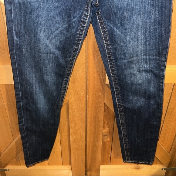 Kut from the Kloth Kate Low Rise Skinny Jeans 6 - Picture 4 of 11